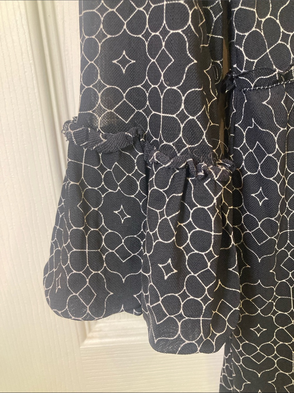 Max Studio Navy and Ivory Patterned Midi Dress - Picture 3 of 9